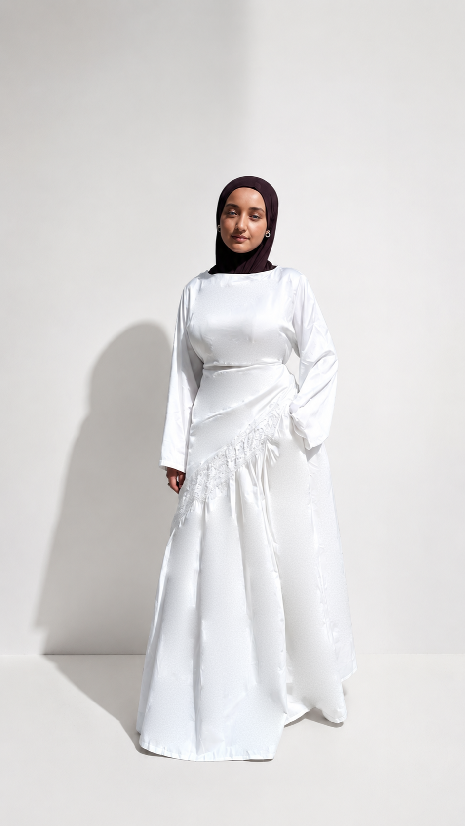 Haut satin en dentelle