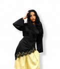 Haut satin en dentelle